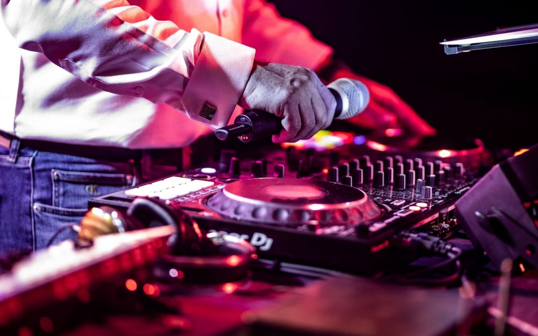 Klubzene DJ